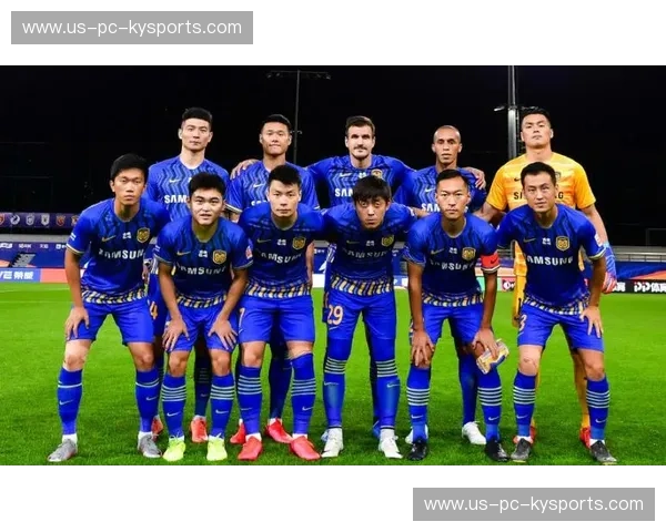 绿茵场上的荣耀对决:越南平阳与江苏苏宁的激情碰撞